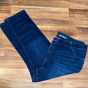 Lee Total Freedom Jean size 24W Petite